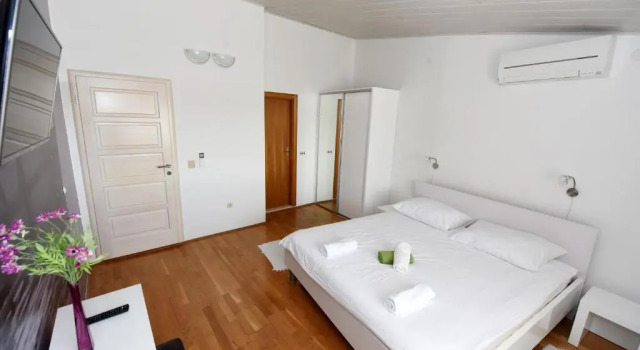 Апартаменты Superior Apartments Villa Tomislav