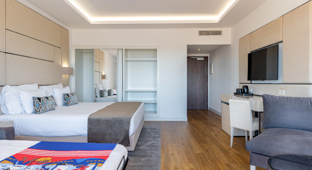 Jupiter Albufeira Hotel - Family & Fun - All Inclusive 24h, Забронировать Отель Отели Албуфейра 5 звезд, 5*