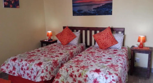Студия с балконом Hoylake Inn