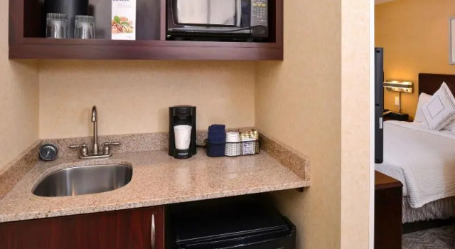 Четырёхместный люкс SpringHill Suites by Marriott Wheeling Triadelphia Area