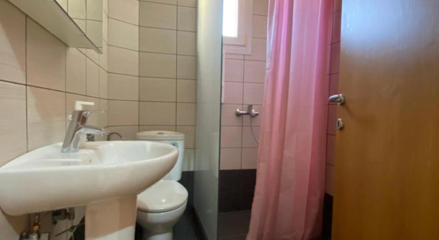 Tobacco Warehouse Apartment, Забронировать Апартаменты/квартира Отели Кавала с парковкой, рядом с Археологический музей Кавалы, Парковка
