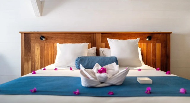 Полулюкс с балконом и с частичным видом на море Villa Hibiscus sur la plage de Boucan-Canot