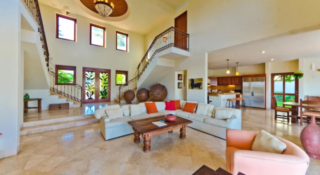 3,000 Sq. Ft. Villa With Beach Club Access: Villa de Phoenix, Забронировать Вилла Отели Южной Нижней Калифорнии с парковкой, Парковка