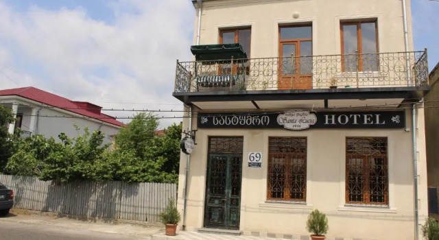 Santa Lucia, Rezerwuj Hotel Hotele w Imereti z parkingiem, Parking