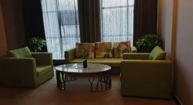 Huarong Hongfa International Hotel (People's Square), Reserva ahora Hotel Huarong Hunan