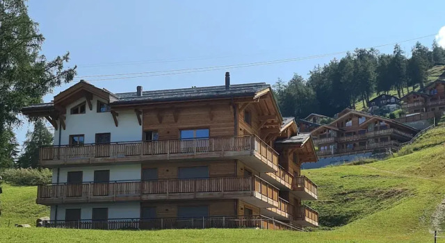 Апартаменты Exquisite Apartment With Balcony