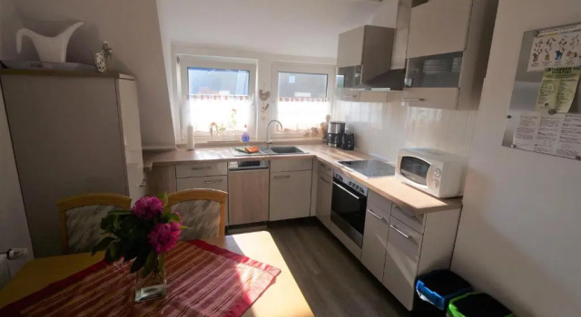 Ferienwohnung-Amanda-2, Забронировать Отель Отели Бад-Цвишенан с парковкой, Парковка