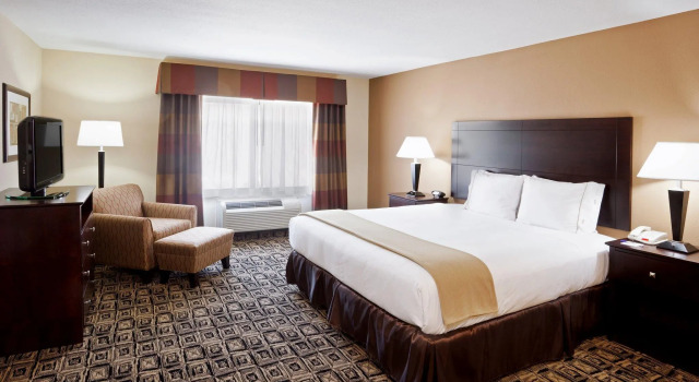 Двухместный номер Standard Holiday Inn Express & Suites Zanesville North by IHG