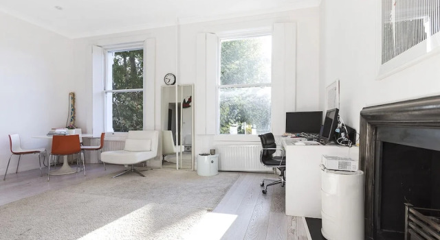 Well Presented one Bedroom Apartment Located in the Fabulous Notting Hill