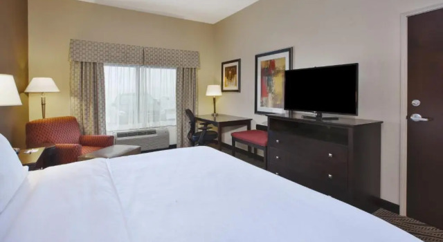 Run of House Holiday Inn Express & Suites Washington - Meadow Lands by IHG
