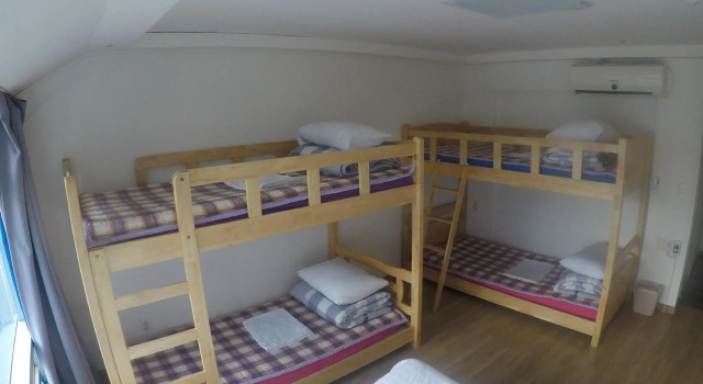 Семейный номер Standard Busan Popcorn Hostel