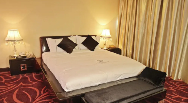Люкс Presidential Dhaka Regency Hotel & Resort