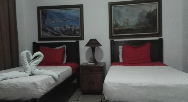 Natural Pacific Suites, Rezervovat Apartmánový hotel Quepos Puntarenas