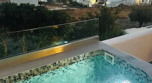 Полулюкс с видом на море White Harmony Suites