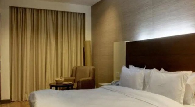 Aavaa Surya Continental Hotel