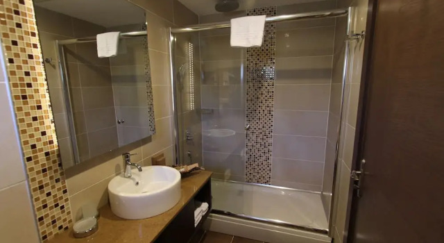 Номер Standard c 1 комнатой с балконом Olira Boutique Hotel&SPA