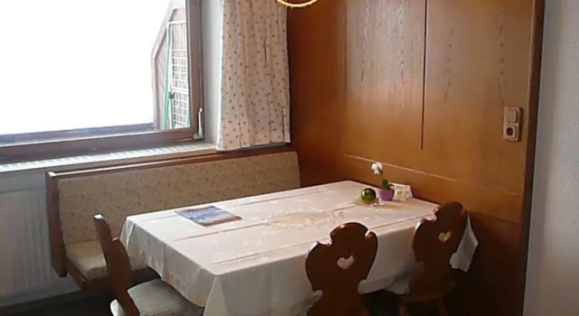 Ferienhäuschen Kathrein, Prenota Hotel Hotel a Tirolo con parcheggio, Parcheggio