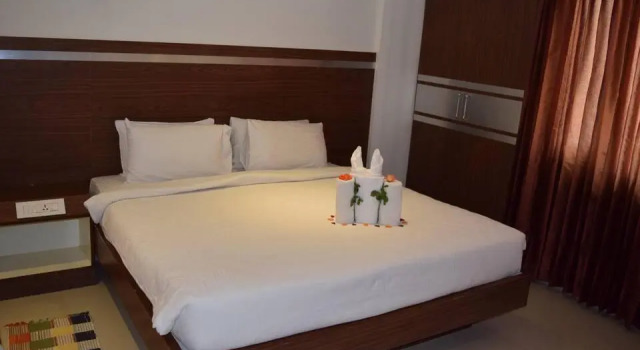 Peppermint Hotel, Забронировать Отель Отели Хосур с парковкой, Парковка