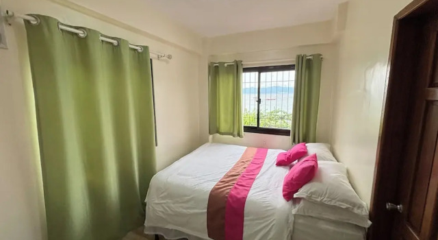 Двухместный номер Deluxe Pink Ocean Diving Resort Sabang Puerto Galera