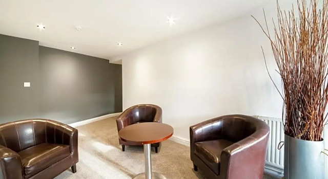 Двухместный люкс The Connaught Hotel Wolverhampton