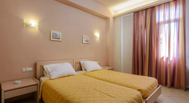 Grecian Castle Hotel