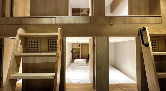 Bett im Wohnheim (Männerwohnheim) Nomad Live Hostel