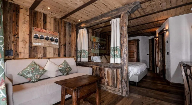 Полулюкс Hotel Du Grand Paradis - 1899 Auberge Boutique