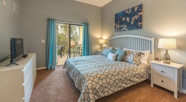 Apartment & Town Homes Close to Disney