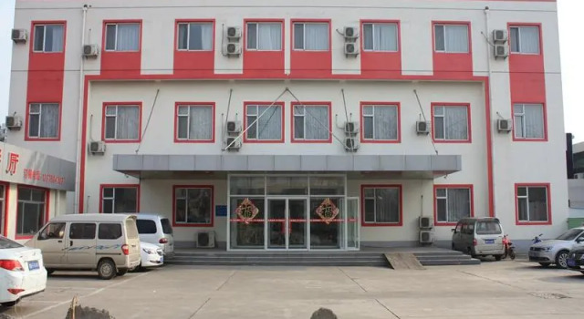 Thank Inn Plus Hotel Dezhou Economic Development Zone East University Road, Prenota Hotel Hotel a Shandong con parcheggio, Parcheggio