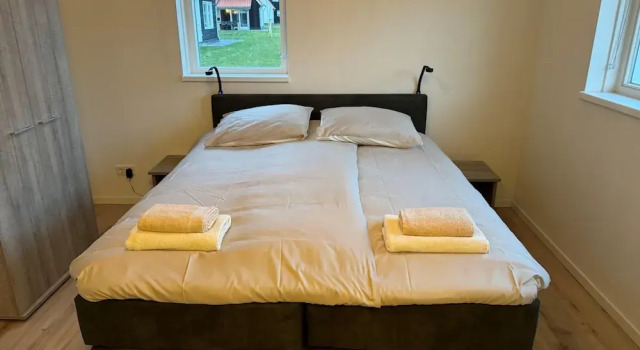 Your Coastal Retreat With Pool, Book Vacation Home Goes 