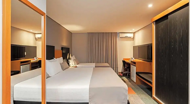 Номер Deluxe Slaviero Hotel Curitiba Batel