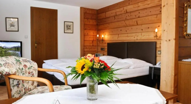 Номер Superior Hotel Helga
