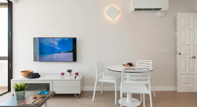 Beachfront Apartment Siesta 21 San Agustin Playa by VillaGranCanaria, Prenota Appartamento San Agustin 