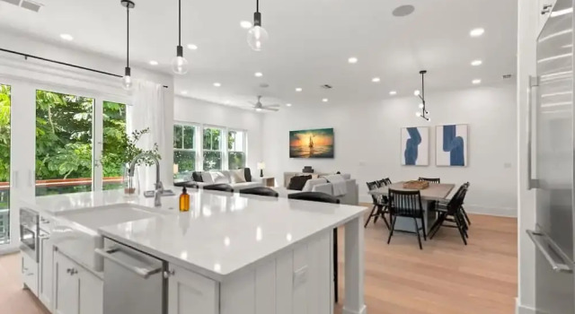 Коттедж Onyx House at The Gemma