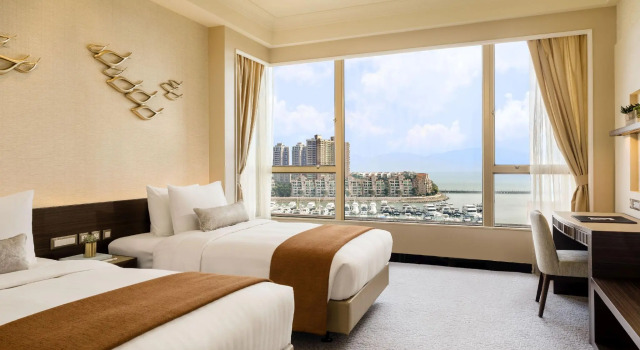Двухместный номер Deluxe с видом на море Hong Kong Gold Coast Hotel