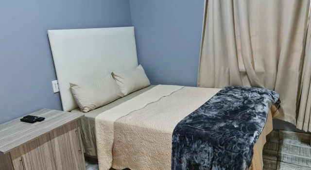 Hasate Guest House 10 Florence street Oakdale Belliville 7530 cape town south African