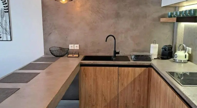 Апартаменты Courtyard Luxury Suites Marianthi