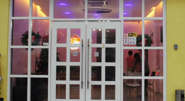 Tropic City Hotel