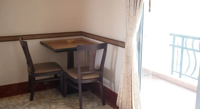 Номер Deluxe с балконом Navin Mansion 2
