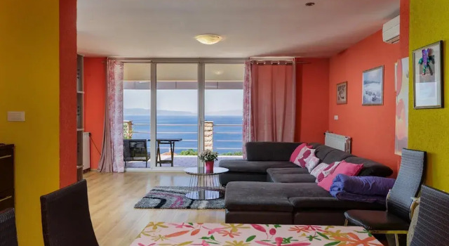 Colourful Seaview Apartment, Забронировать Апартаменты/квартира Риека Приморско-Горанская жупания