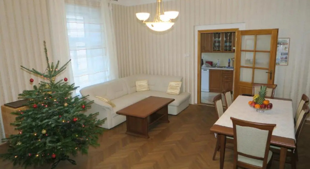 Apartments near Lesser Town, Забронировать Апартаменты/квартира Отели Праги с завтраком, рядом с Театр Svanda, Завтраки