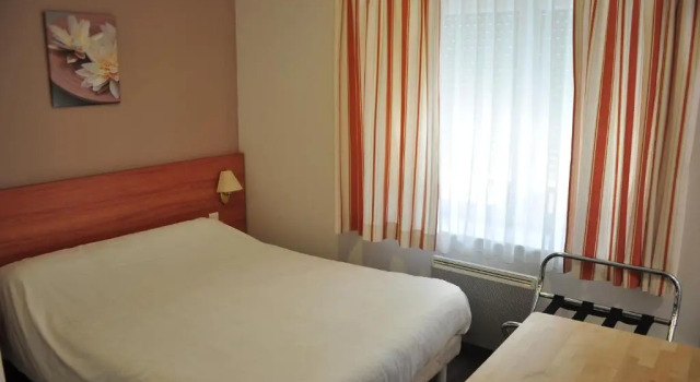 Ekonomiczny pokój Hotel du Parc