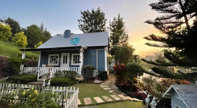 Коттедж Tip House