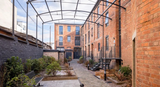 Elliot Oliver - Modern 2 Bedroom Town Centre Apartment, Varaa Huoneisto Asunnot kohteessa Merseyside, Huoneisto