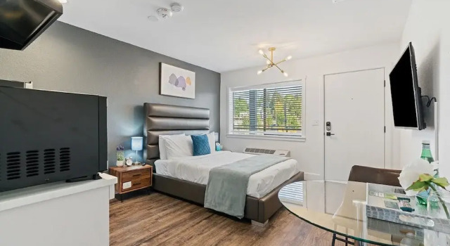 Empire Apartments By Barsala, Réserver Appartement Moscow Idaho