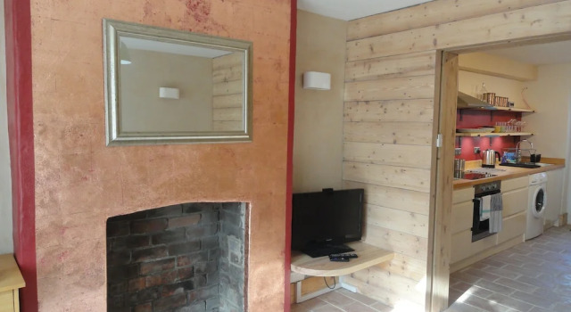 The Little Luckwell Apartment
