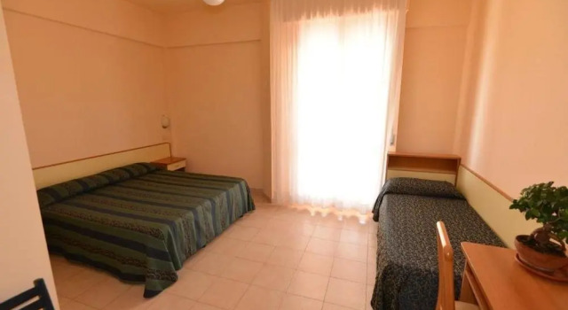 Hotel Caraibi, Забронировать Отель Отели Побережья Марок с завтраком, Завтраки