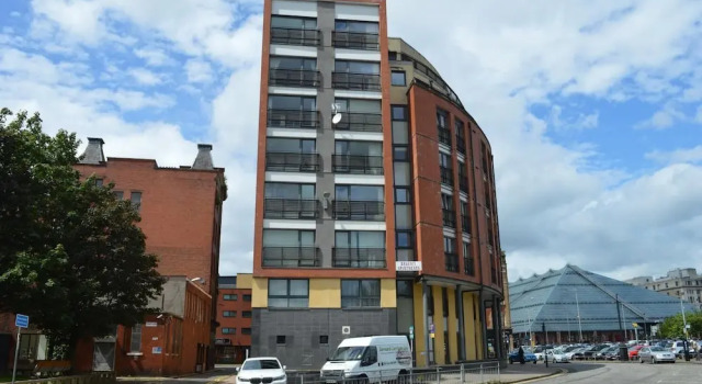 Spacious City Centre Apartment