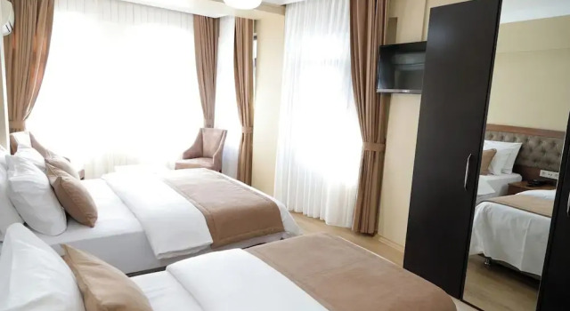 Трёхместный семейный номер Standard Ramparts Hotel