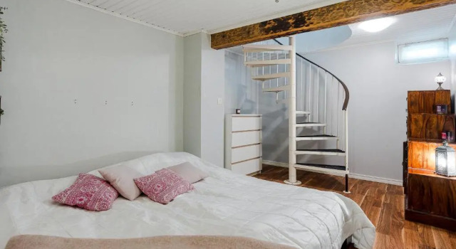 Апартаменты Unique wooden house apartment close to Logomo and downtown